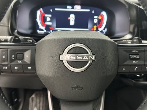 New 2026 Nissan Pathfinder SL w/ SL Premium Package AWD/4WD image 14
