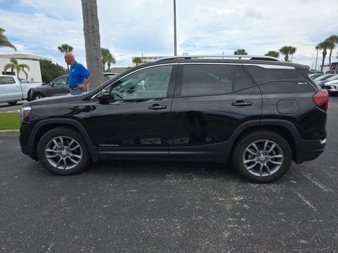 Used 2022 GMC Terrain SLT FWD image 5