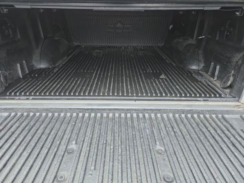 Used 2016 Ford F150 XLT image 12