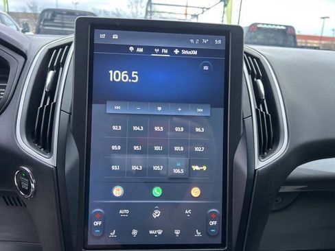 Used 2023 Ford Edge SEL image 22