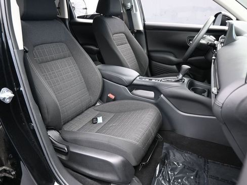 Used 2025 Honda HR-V LX image 45