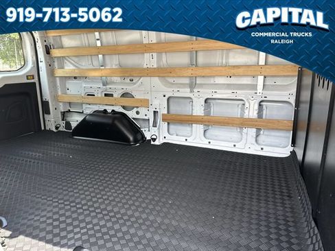 Used 2025 Ford Transit 250 Low Roof w/ Exterior Upgrade Package RWD image 18