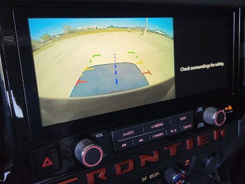 Certified 2025 Nissan Frontier Pro-X RWD image 18