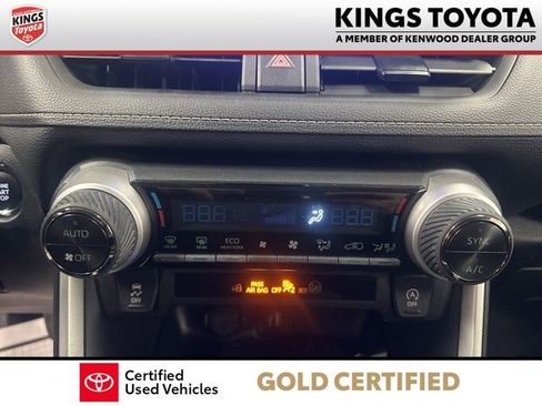 Used 2025 Toyota RAV4 XLE image 17