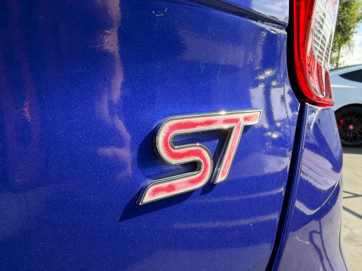 Used 2015 Ford Focus ST w/ Equipment Group 401A FWD image 14
