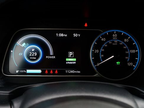 Used 2023 Nissan Leaf SV Plus image 17