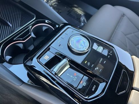 New 2027 BMW 530i w/ M Sport Package RWD image 21