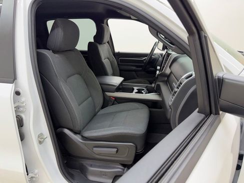 Used 2023 RAM 1500 Big Horn AWD/4WD image 9