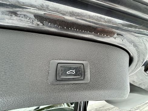 Used 2014 Audi Q7 3.0T S line Prestige w/ Cold Weather Package image 30