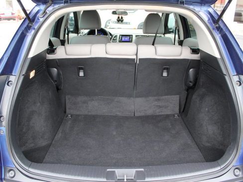 Used 2017 Honda HR-V LX image 13