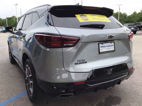 Used 2024 Chevrolet Blazer RS w/ LPO, Floor Liner Package FWD image 9