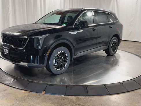 New 2026 Kia Sorento S image 6