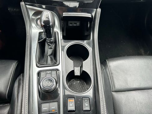 Used 2016 Nissan Maxima 3.5 SV image 26