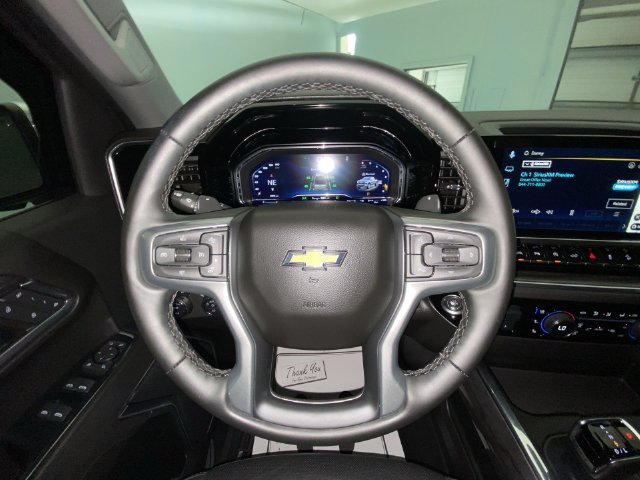 Used 2024 Chevrolet Silverado 1500 LTZ AWD/4WD image 14