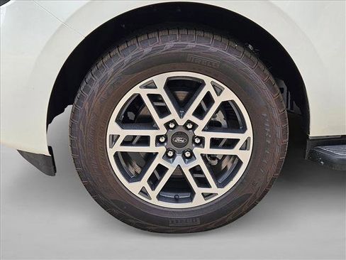 New 2026 Ford Expedition Active AWD/4WD image 10