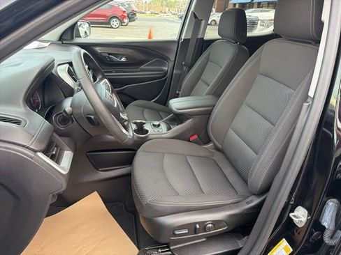 Certified 2023 GMC Terrain SLE w/ Driver Convenience Package FWD image 12