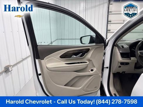 Used 2019 GMC Terrain Denali w/ Comfort Package FWD image 14