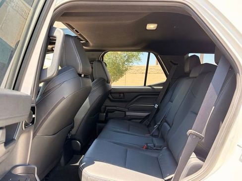 Used 2025 Toyota 4Runner TRD Off-Road Premium w/ Tow Technology Package AWD/4WD image 20