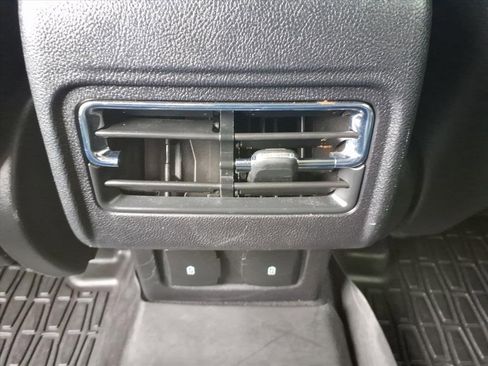 Used 2023 Lincoln Corsair Grand Touring image 26