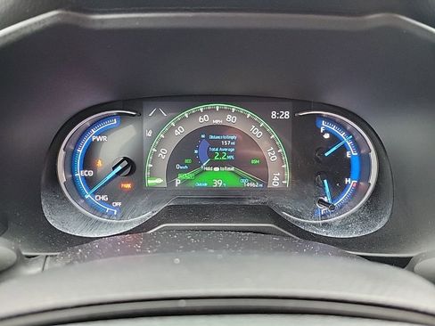 Used 2025 Toyota RAV4 XLE image 26