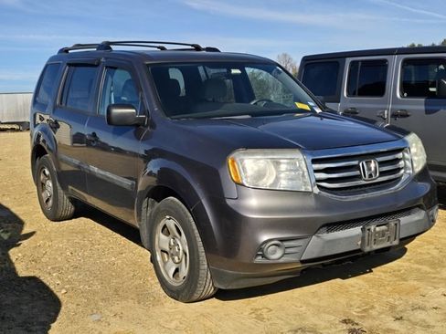 Used 2015 Honda Pilot LX image 4
