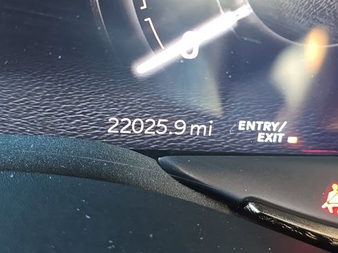 Used 2023 RAM 1500 Limited w/ Trailer Tow Group image 27