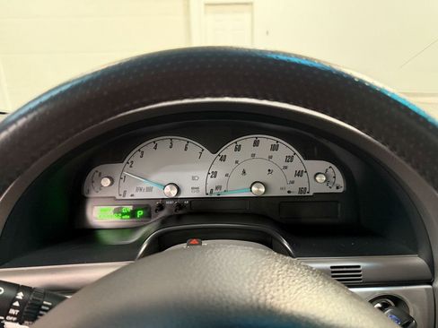 Used 2002 Ford Thunderbird image 74