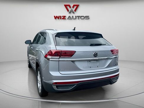 Used 2021 Volkswagen Atlas Cross Sport SEL AWD/4WD image 3