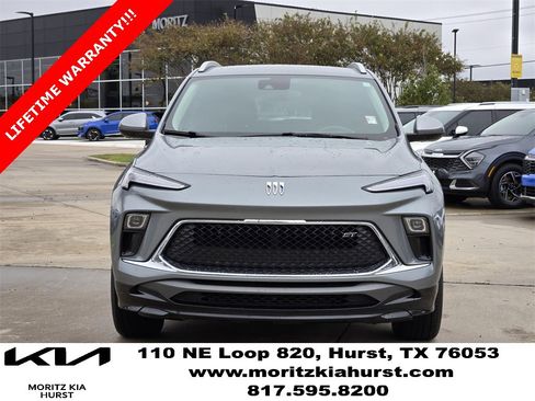 Used 2024 Buick Encore GX Sport Touring image 11