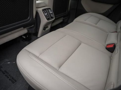 New 2026 Volvo XC40 B5 Ultra w/ Protection Package Premier image 34