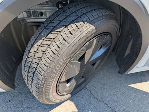 Used 2026 Toyota Prius LE image 21