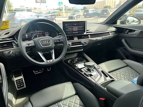 Used 2023 Audi S4 Premium Plus w/ Premium Plus Package AWD/4WD image 18