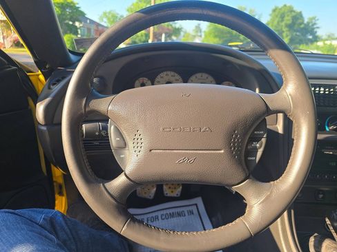 Used 2001 Ford Mustang Cobra RWD image 21