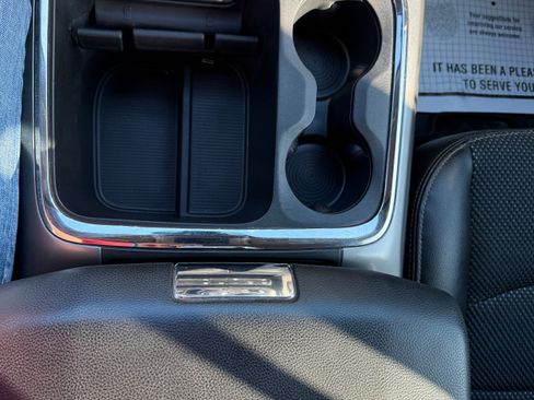 Used 2017 RAM 1500 Sport image 16