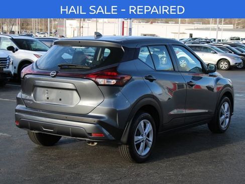 Certified 2025 Nissan Kicks Play S FWD image 9