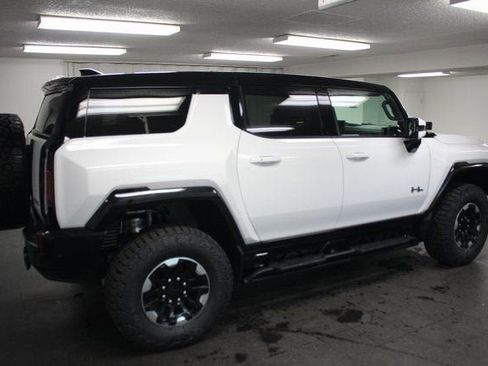 New 2024 GMC Hummer EV 3X w/ Extreme Off-Road Package image 7