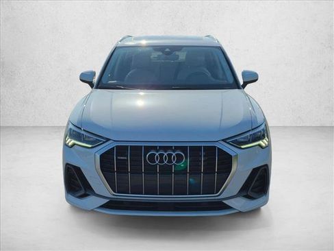 Certified 2024 Audi Q3 2.0T Premium Plus AWD/4WD image 2