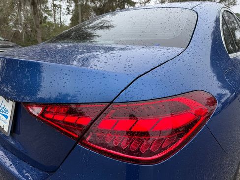 Used 2022 Mercedes-Benz C 300 Sedan image 11