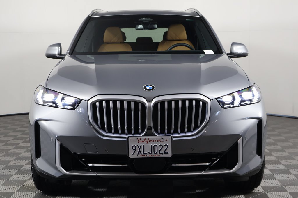 Certified 2026 BMW X5 sDrive40i w/ Climate Comfort Package RWD image 2
