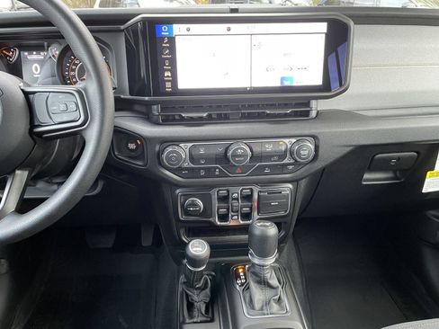 New 2026 Jeep Wrangler Unlimited Sport AWD/4WD image 20