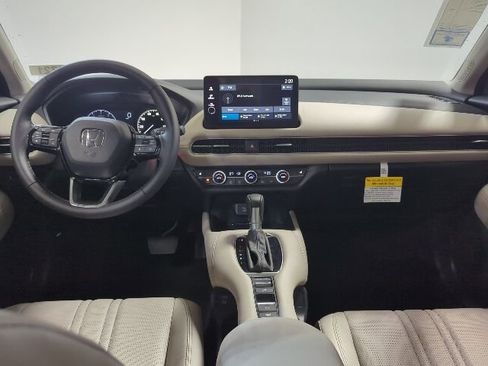 New 2026 Honda HR-V EX-L image 11