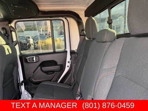 New 2025 Jeep Gladiator Sport AWD/4WD image 15