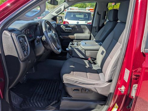 Used 2019 Chevrolet Silverado 1500 LT w/ All-Star Edition image 18