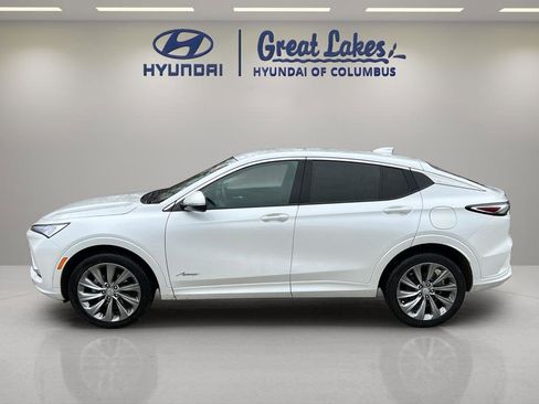 Used 2025 Buick Envista Avenir image 2