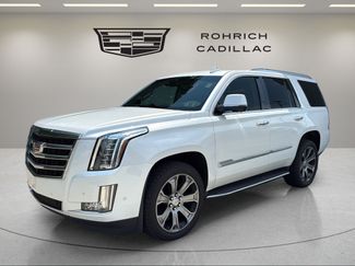 Used 2019 Cadillac Escalade Luxury AWD/4WD video 1