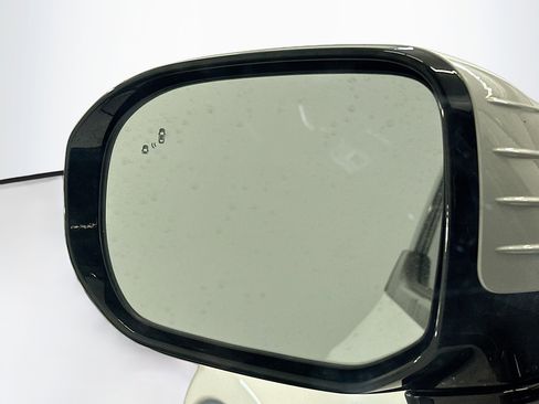 Used 2021 Kia Telluride SX w/ SX Prestige Package image 16