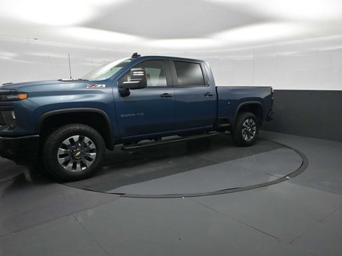 New 2026 Chevrolet Silverado 2500 Custom w/ Custom Convenience Package AWD/4WD image 4