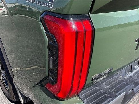 Used 2022 Toyota Tundra Limited w/ TRD Off-Road Package image 31