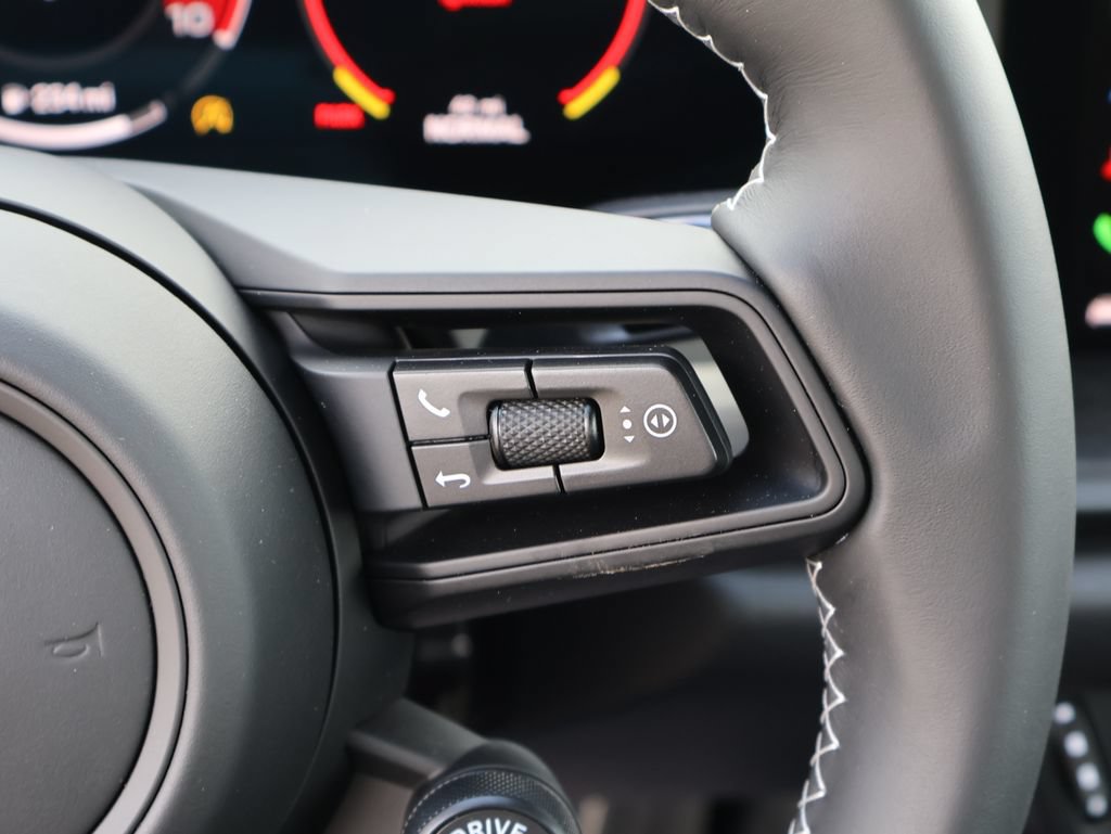 Certified 2026 Porsche 911 GT3 RWD image 31