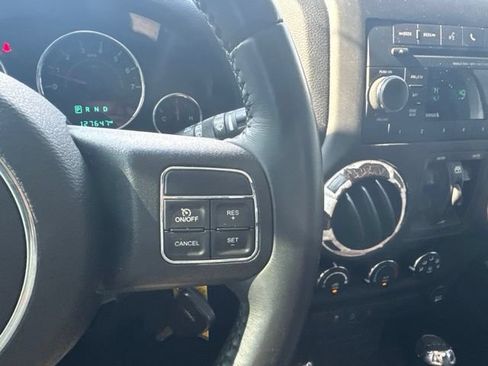 Used 2017 Jeep Wrangler Unlimited Sport w/ Quick Order Package 24S AWD/4WD image 21